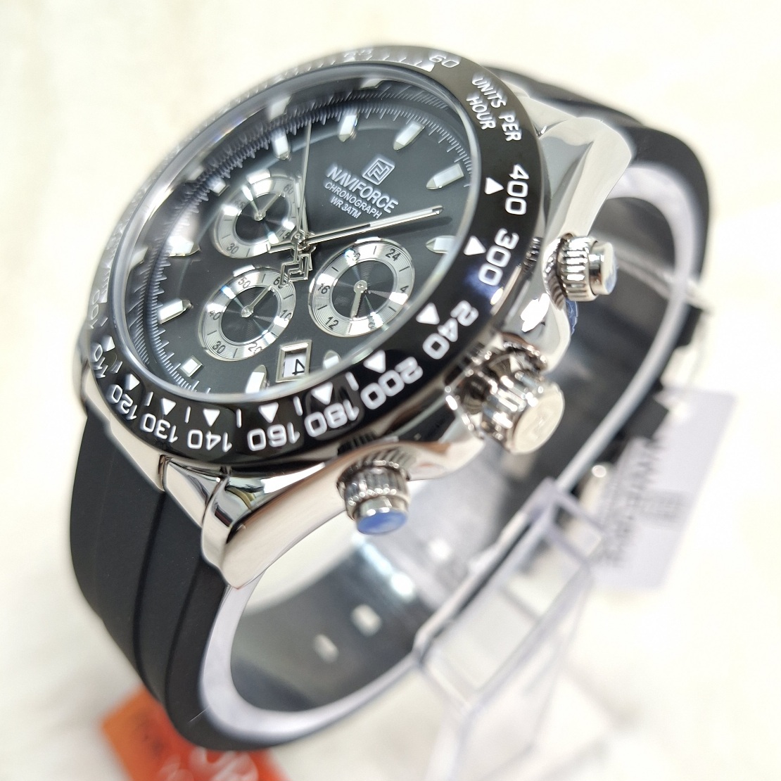 NaviForce 8054 - : اللون: أسود