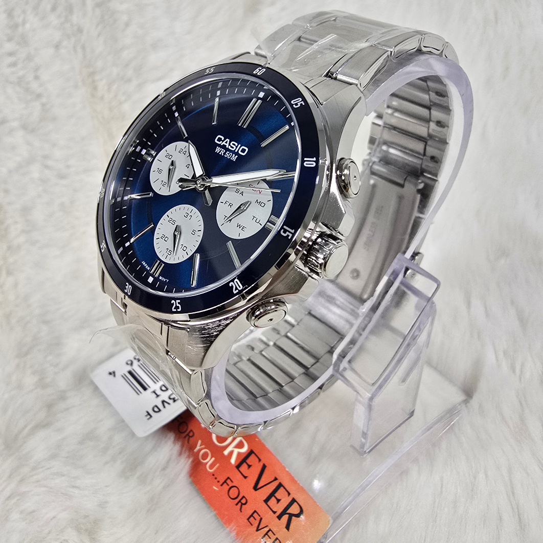 Casio MTP 1374D - : اللون: أزرق