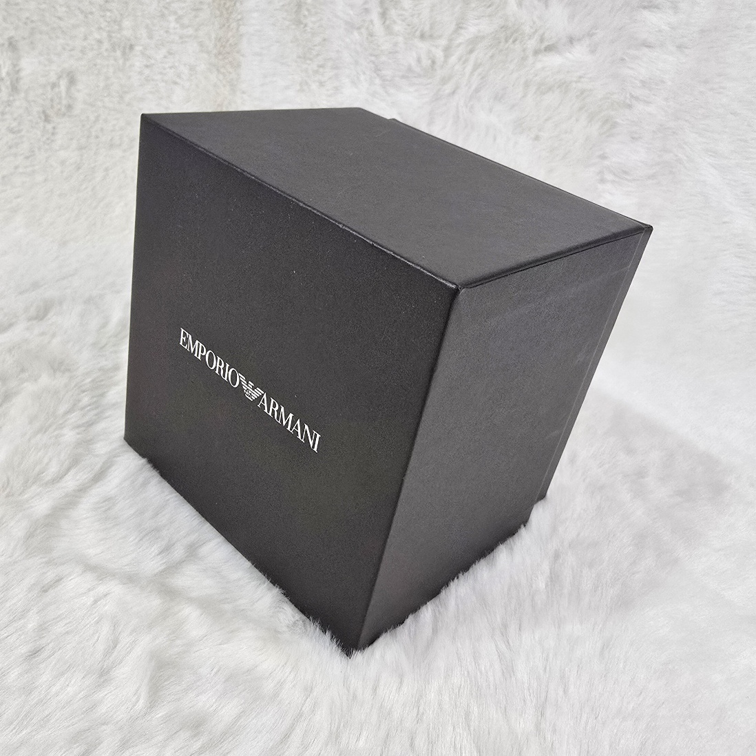 Armani AR11644