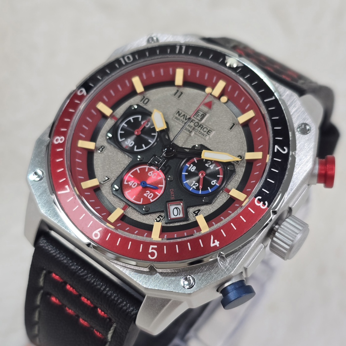 Navifoce 8057