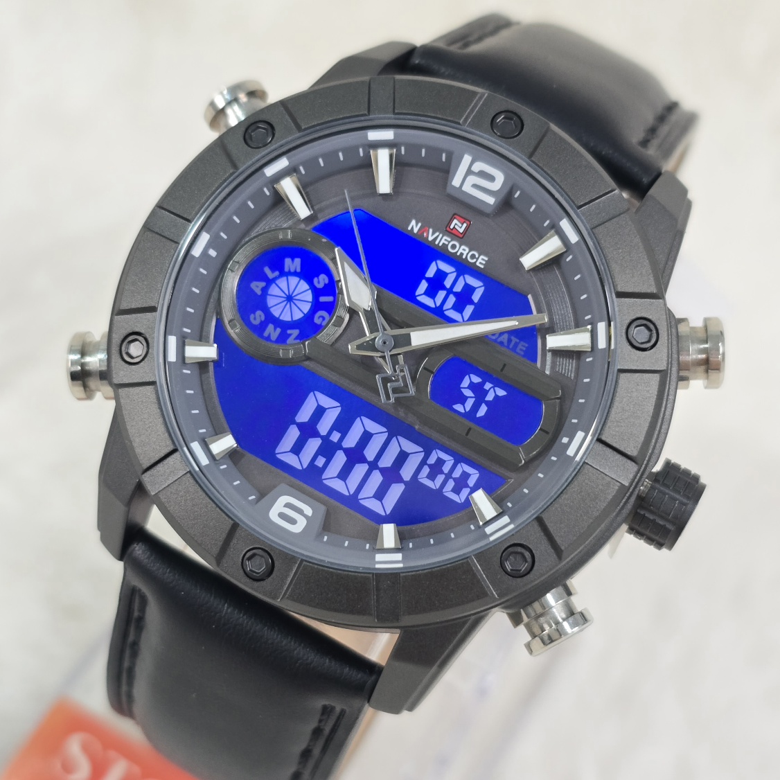 NaviForce 9262
